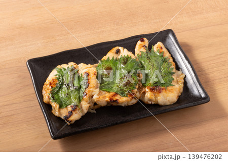 鶏ささみ しそチーズ焼き 鶏ささみ しそチーズ焼き 139476202