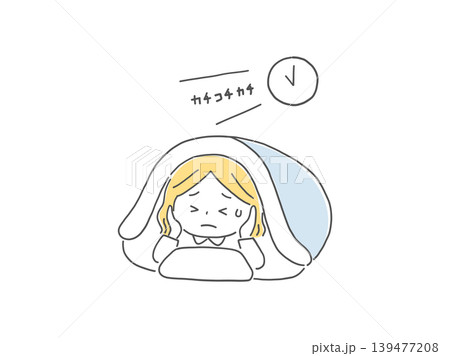 時計の音が気になって眠れない女の子単色 139477208