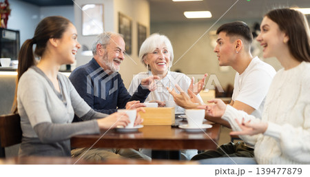 Meeting big family in cafe Meeting big family in cafe 139477879