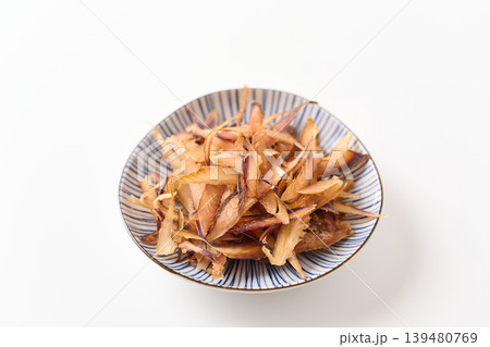 鯖節の厚削り 鯖節の厚削り 139480769