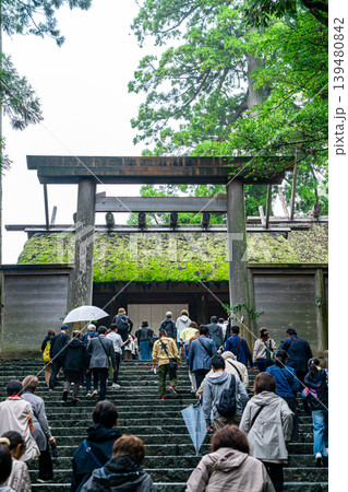【三重県】神聖な雰囲気が漂う伊勢神宮の内宮にある正宮 【三重県】神聖な雰囲気が漂う伊勢神宮の内宮にある正宮 139480842