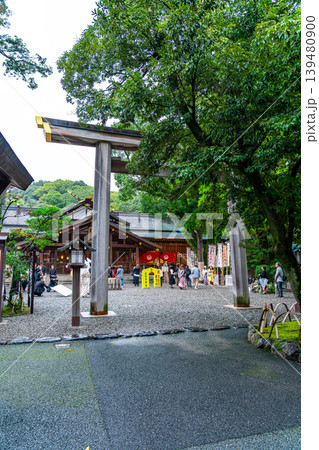 【三重県】風格のある本殿が印象的な伊勢の猿田彦神社 【三重県】風格のある本殿が印象的な伊勢の猿田彦神社 139480900