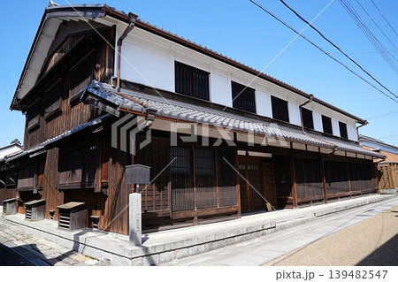 滋賀県　甲賀市　東海道　土山宿　問屋宅跡（春） 139482547