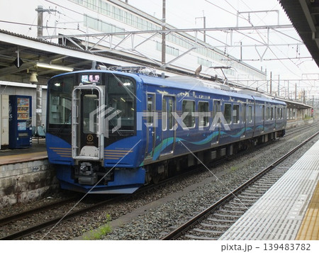 しなの鉄道SR1系S102編成(上田駅にて撮影) 139483782