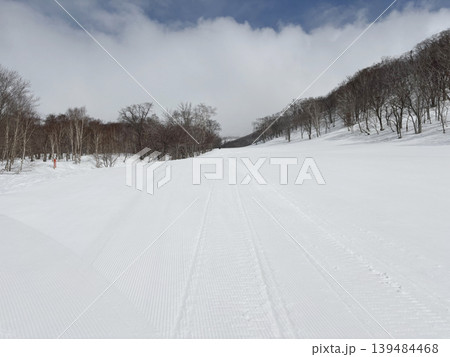skiers enjoy activities at Annupuri ski resort, Niseko, Hokkaido, Japan skiers enjoy activities at Annupuri ski resort, Niseko, Hokkaido, Japan 139484468