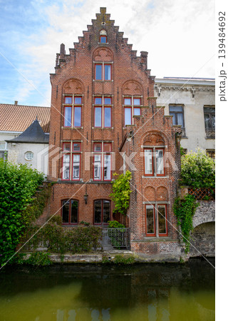 Historical Old Town and UNESCO World Culture Heritage site of Bruges in West Flanders, Belgium 139484692