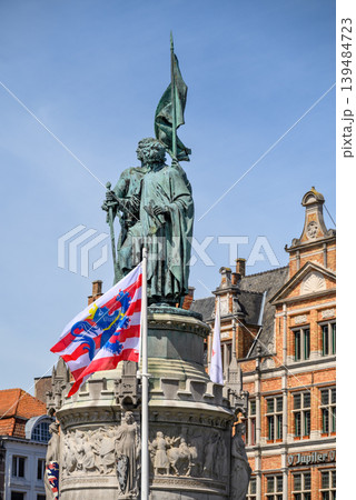 Historical Old Town and UNESCO World Culture Heritage site of Bruges in West Flanders, Belgium Historical Old Town and UNESCO World Culture Heritage site of Bruges in West Flanders, Belgium 139484723