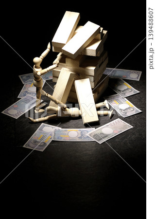 バランスゲームとお金とデッサン人形 バランスゲームとお金とデッサン人形 139488607