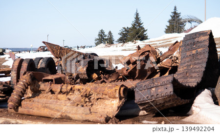 the remains of a tank destroyed in the war in Ukraine the remains of a tank destroyed in the war in Ukraine 139492204
