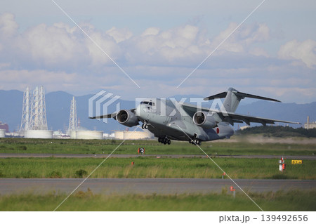 航空自衛隊輸送機C2 航空自衛隊輸送機C2 139492656