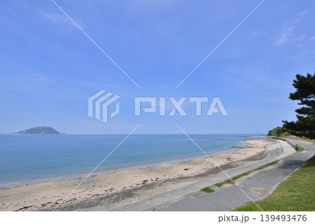 福岡市東区 志賀島の海岸風景 休暇村前の海岸 下馬ヶ浜海水浴場 福岡市東区 志賀島の海岸風景 休暇村前の海岸 下馬ヶ浜海水浴場 139493476