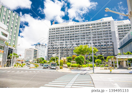 沖縄県庁前交差点 沖縄県庁前交差点 139495133