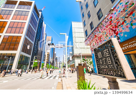 GWの銀座 歩行者天国 GWの銀座 歩行者天国 139499634