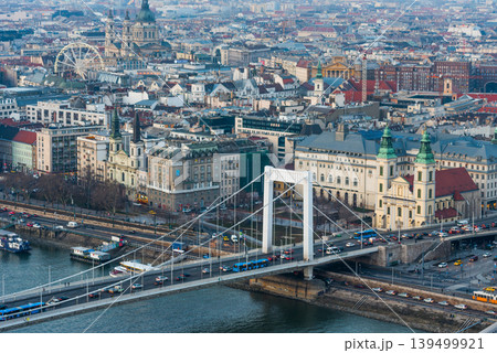 Explore the stunning skyline of Budapest with its iconic bridges and historic buildings 139499921