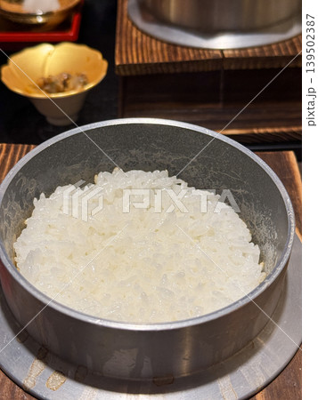 釜炊き白ご飯の和食イメージ 139502387