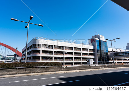 羽田空港第1ターミナル付近の屋外を散策　東京都大田区羽田空港 139504687