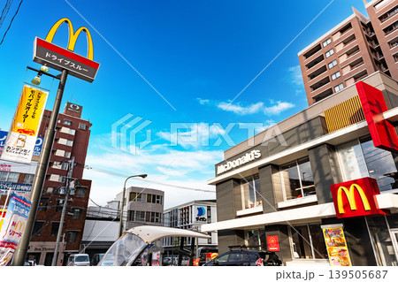 マクドナルド 薬院店　福岡県福岡市中央区 139505687