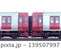 JR九州813系、走行中の電車の連結部 139507997