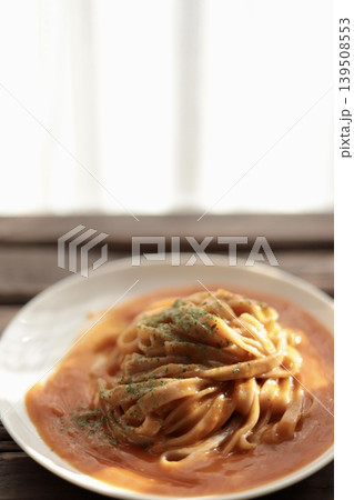平打ち玄米麺で作ったカニトマトクリームパスタ グルテンフリー麺 平打ち玄米麺で作ったカニトマトクリームパスタ グルテンフリー麺 139508553