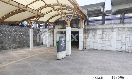 JR宇都宮線(東北線)の雀宮駅の東口 JR宇都宮線(東北線)の雀宮駅の東口 139509692