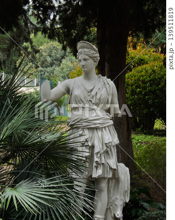 Copy for Diana statue on the entrance of the archaeological site of Italica. Copy for Diana statue on the entrance of the archaeological site of Italica. 139511819