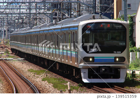 埼京線直通：りんかい線70-000形電車 139515359