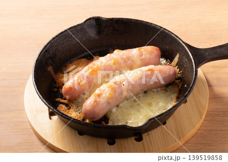 ウィンナー チーズ焼き ウィンナー チーズ焼き 139519858
