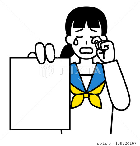 書類を見せて泣く女子学生 139520167