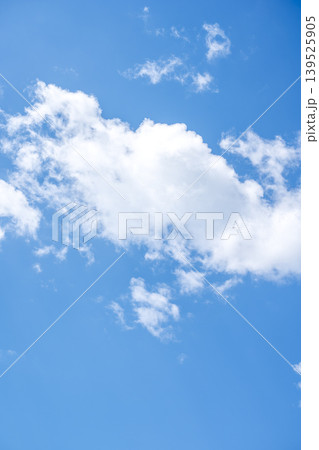 初夏の空 青空 空 晴れ 5月 イメージ 139525905