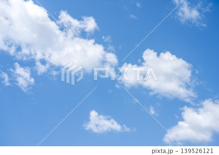 初夏の空 青空 空 晴れ 5月 イメージ 139526121