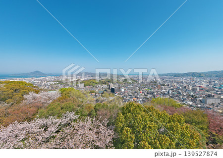 【松山総合公園より松山市内を一望】 愛媛県松山市朝日ヶ丘 139527874