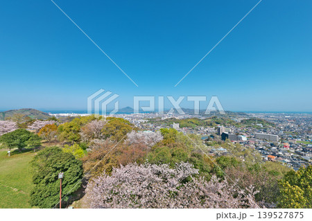【松山総合公園より松山市内を一望】 愛媛県松山市朝日ヶ丘 139527875