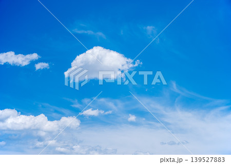 さわやかな青空 《空に浮かぶ雲》 さわやかな青空 《空に浮かぶ雲》 139527883