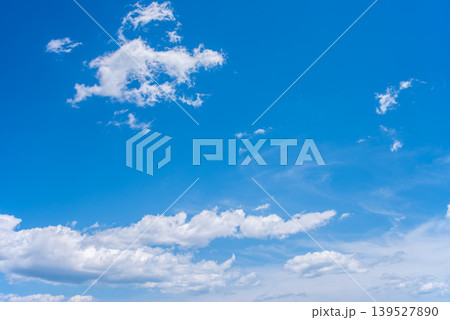 さわやかな青空 《空に浮かぶ雲》 さわやかな青空 《空に浮かぶ雲》 139527890