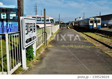 晴れた日の那珂湊駅のホーム 晴れた日の那珂湊駅のホーム 139528029