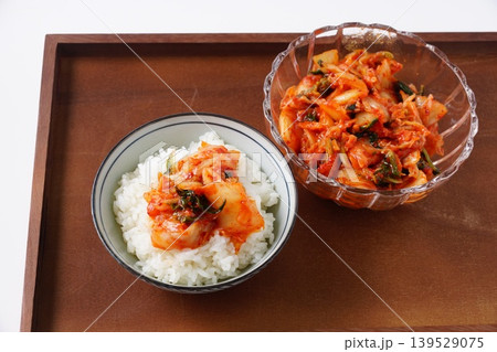 キムチと白ご飯 キムチと白ご飯 139529075