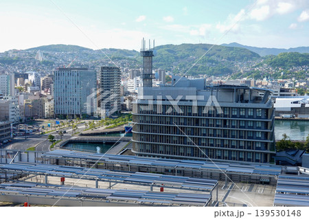 長崎マリオットホテルから長崎港・稲佐山・JR長崎駅などの周辺風景(2026年5月撮影) 長崎マリオットホテルから長崎港・稲佐山・JR長崎駅などの周辺風景(2026年5月撮影) 139530148