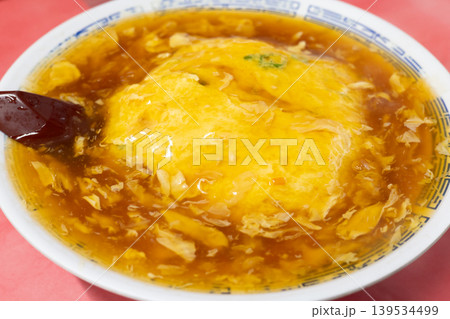 おいしい町中華の天津飯 おいしい町中華の天津飯 139534499