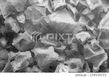 crystals and flakes of pyramidal Indian salt crystals and flakes of pyramidal Indian salt 139534715