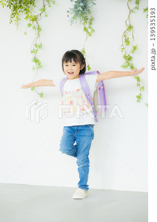小学生の女の子 小学生の女の子 139535193