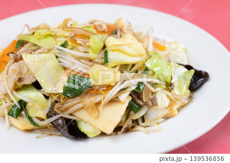 おいしい町中華の肉野菜炒め おいしい町中華の肉野菜炒め 139536856