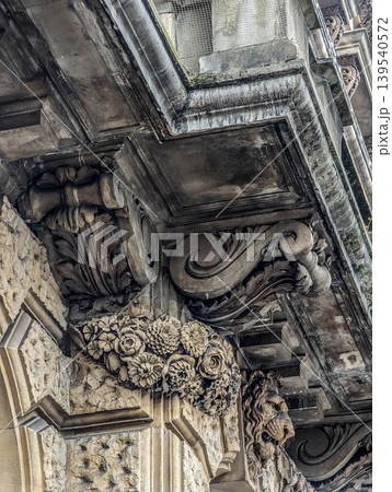 Historic London Architecture with Ornate Stone Carvings in England Historic London Architecture with Ornate Stone Carvings in England 139540572