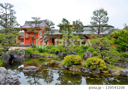 三十三間堂 池泉回遊式庭園 139543206