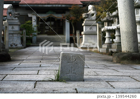 神社の車止め 139544260