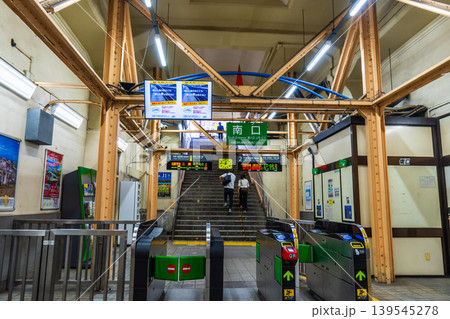 東京都 総武線大久保駅南口 東京都 総武線大久保駅南口 139545278