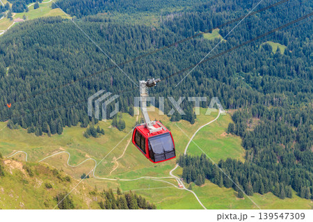 Overhead cable car to the top of Mount Pilatus in Canton Lucerne, Switzerland Overhead cable car to the top of Mount Pilatus in Canton Lucerne, Switzerland 139547309
