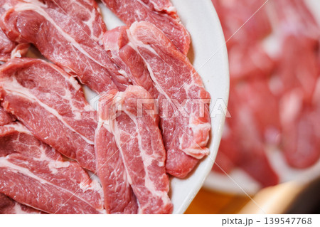 生ラム肉肩ロース3人前 139547768
