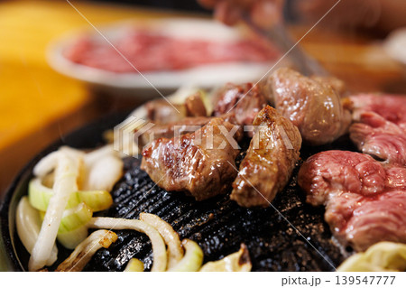 ジンギスカンで焼くラム肉 139547777