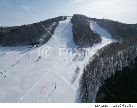 北海道遠軽町ロックバレースキー場の冬景色空撮 139548189