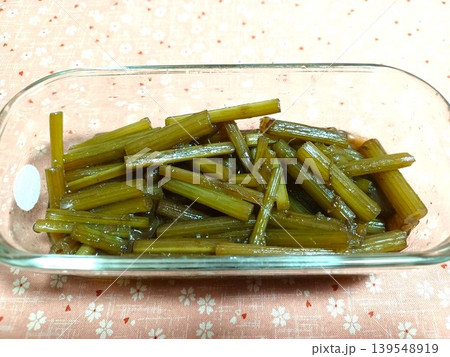 春の味覚 フキの煮物 春の味覚 フキの煮物 139548919
